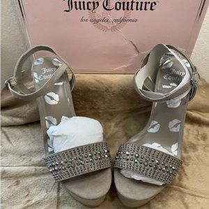 Juicy Couture JC Trice Taupe Heels